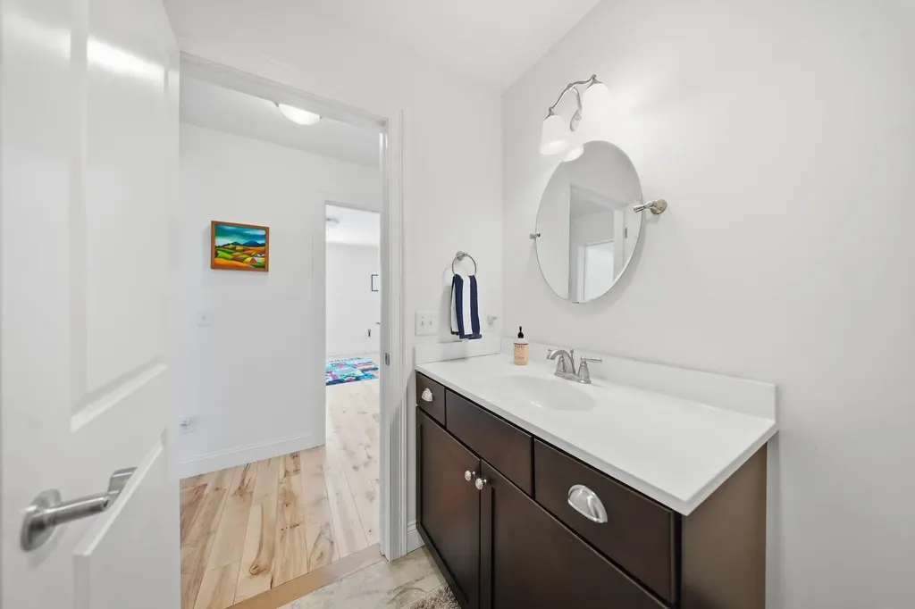 35 Fall Street South Burlington VT 05403