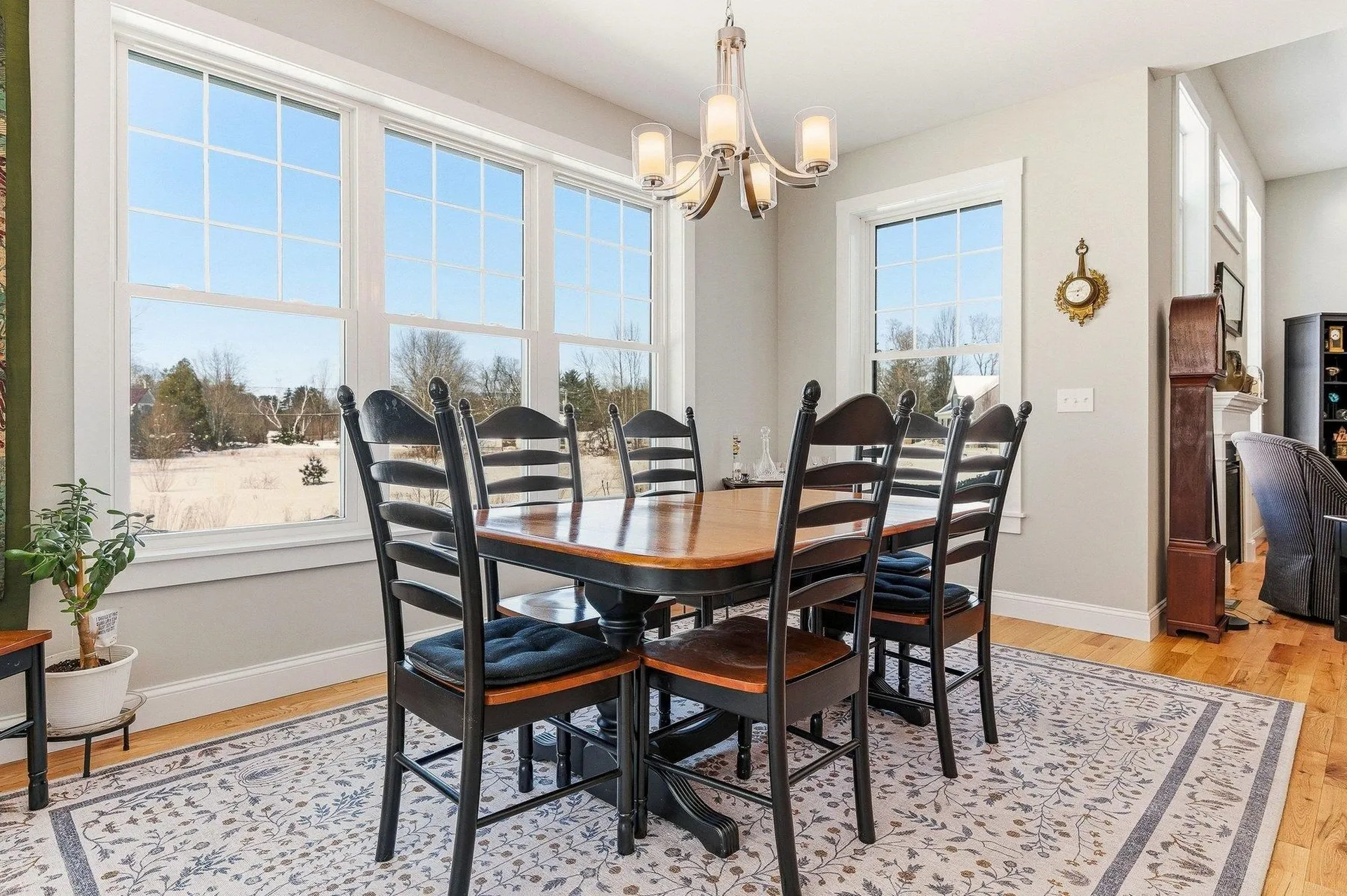 8 Thistle Way Exeter NH 03833