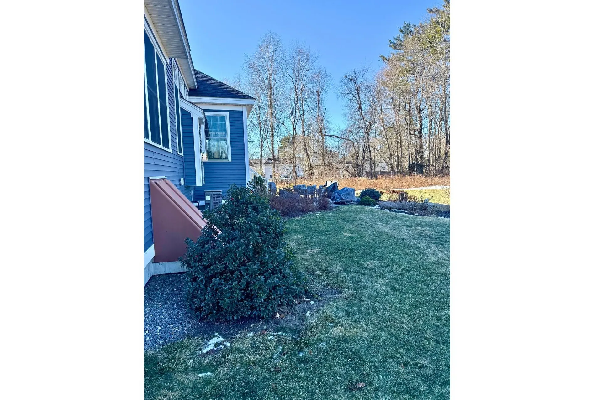 8 Thistle Way Exeter NH 03833