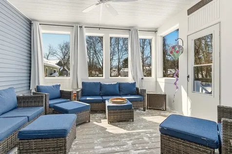 8 Thistle Way Exeter NH 03833