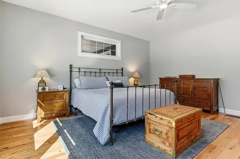 8 Thistle Way Exeter NH 03833