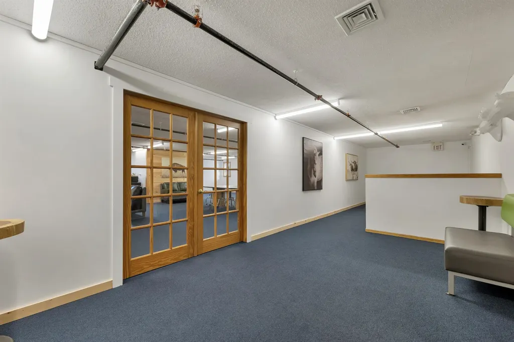 1 Bay Street Wolfeboro NH 03894