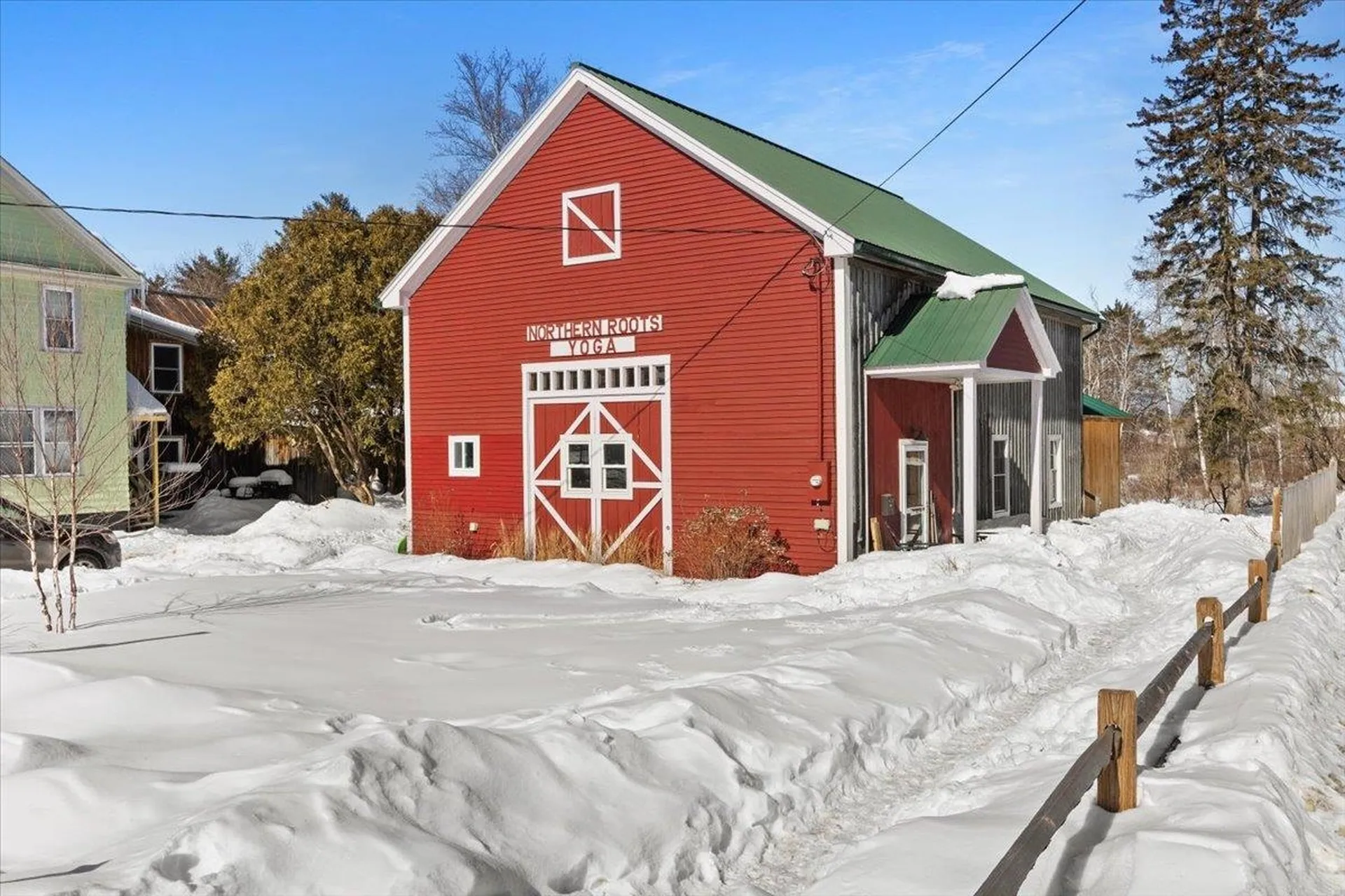 19 Elm Street Lancaster NH 03584