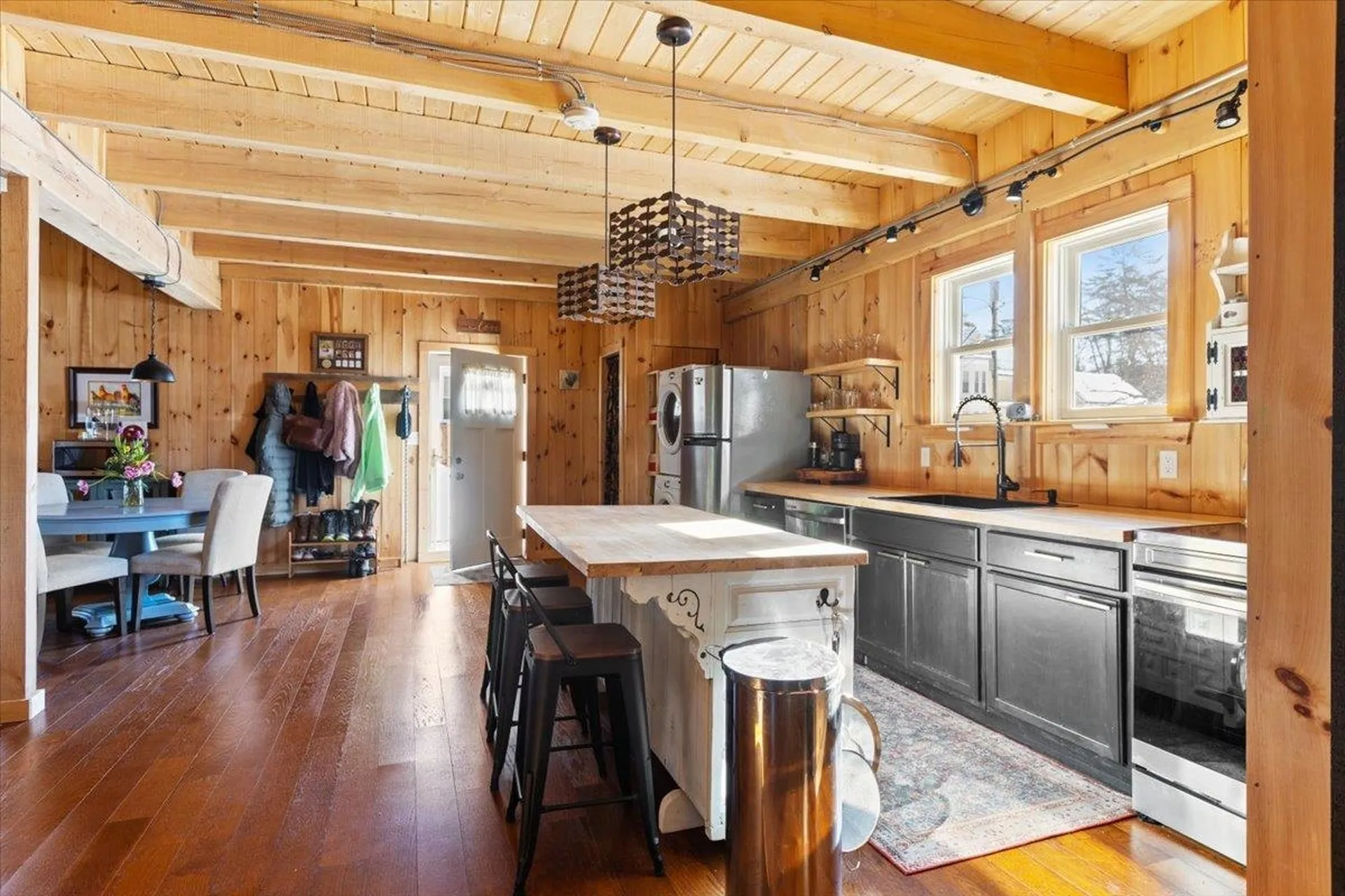 19 Elm Street Lancaster NH 03584