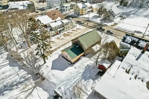 19 Elm Street Lancaster NH 03584