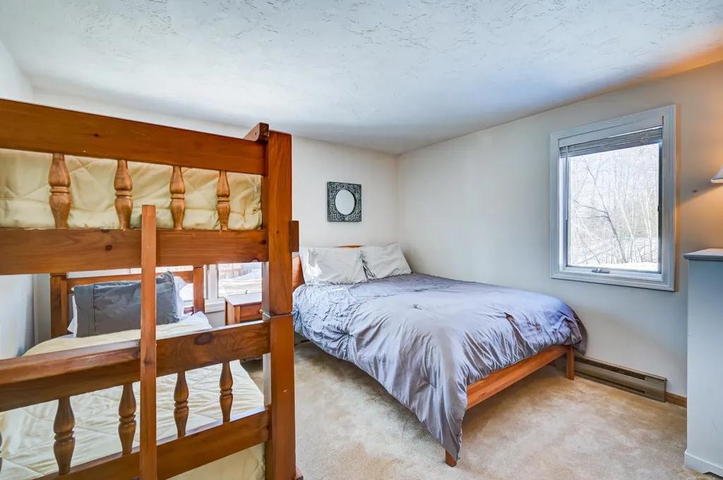 5 Holiday Ridge Road Bartlett NH 03812