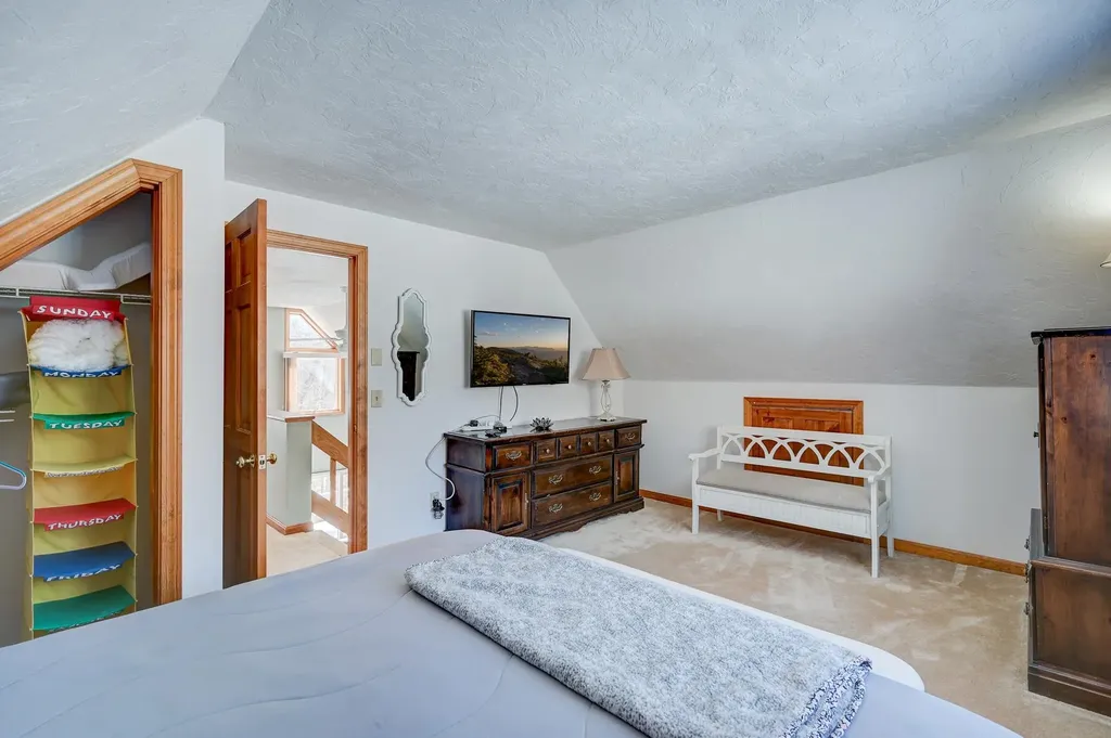 5 Holiday Ridge Road Bartlett NH 03812