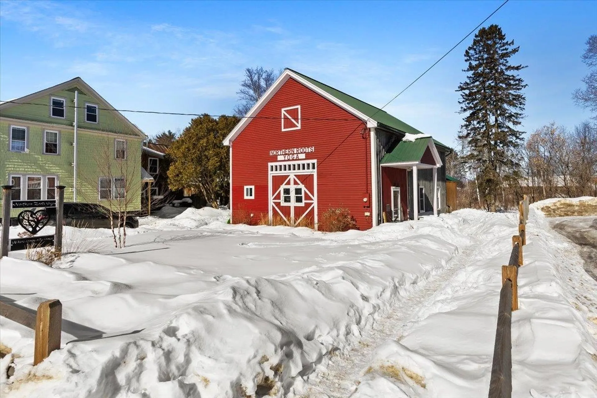 19 Elm Street Lancaster NH 03584
