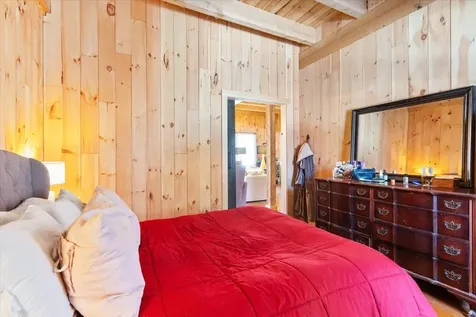 19 Elm Street Lancaster NH 03584