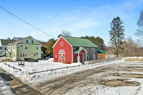 19 Elm Street Lancaster NH 03584