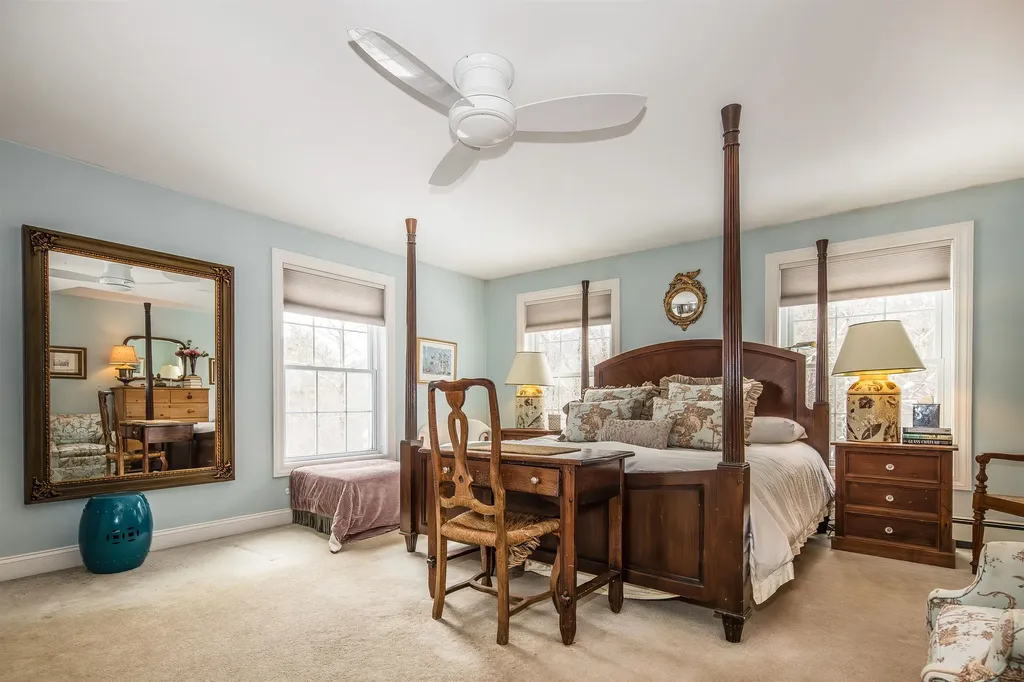 201 Owls Head Hill Lane Dorset VT 05251-0000