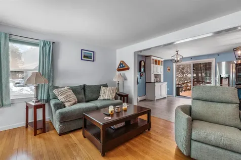 17 Cottage Circle Lebanon NH 03784