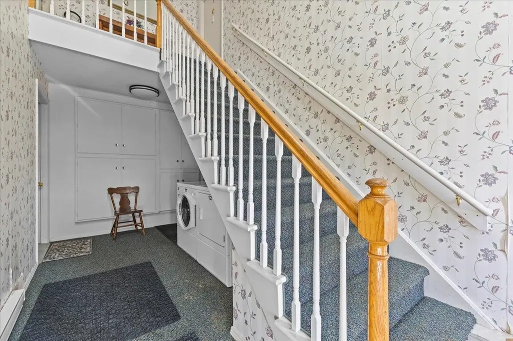 125 Kennedy Drive South Burlington VT 05403