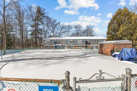 125 Kennedy Drive South Burlington VT 05403