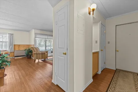 125 Kennedy Drive South Burlington VT 05403