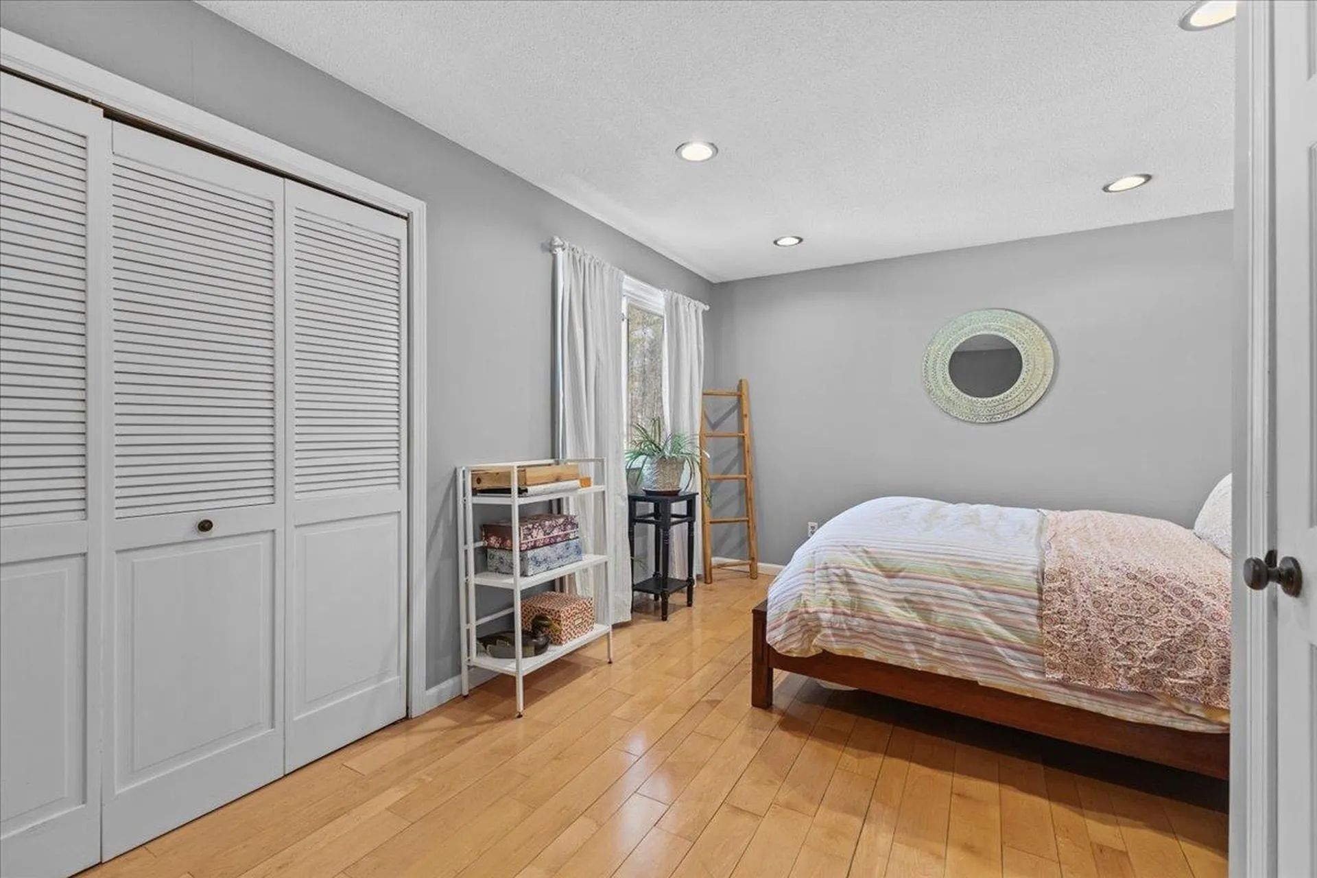 33 Harbor View Road South Burlington VT 05403