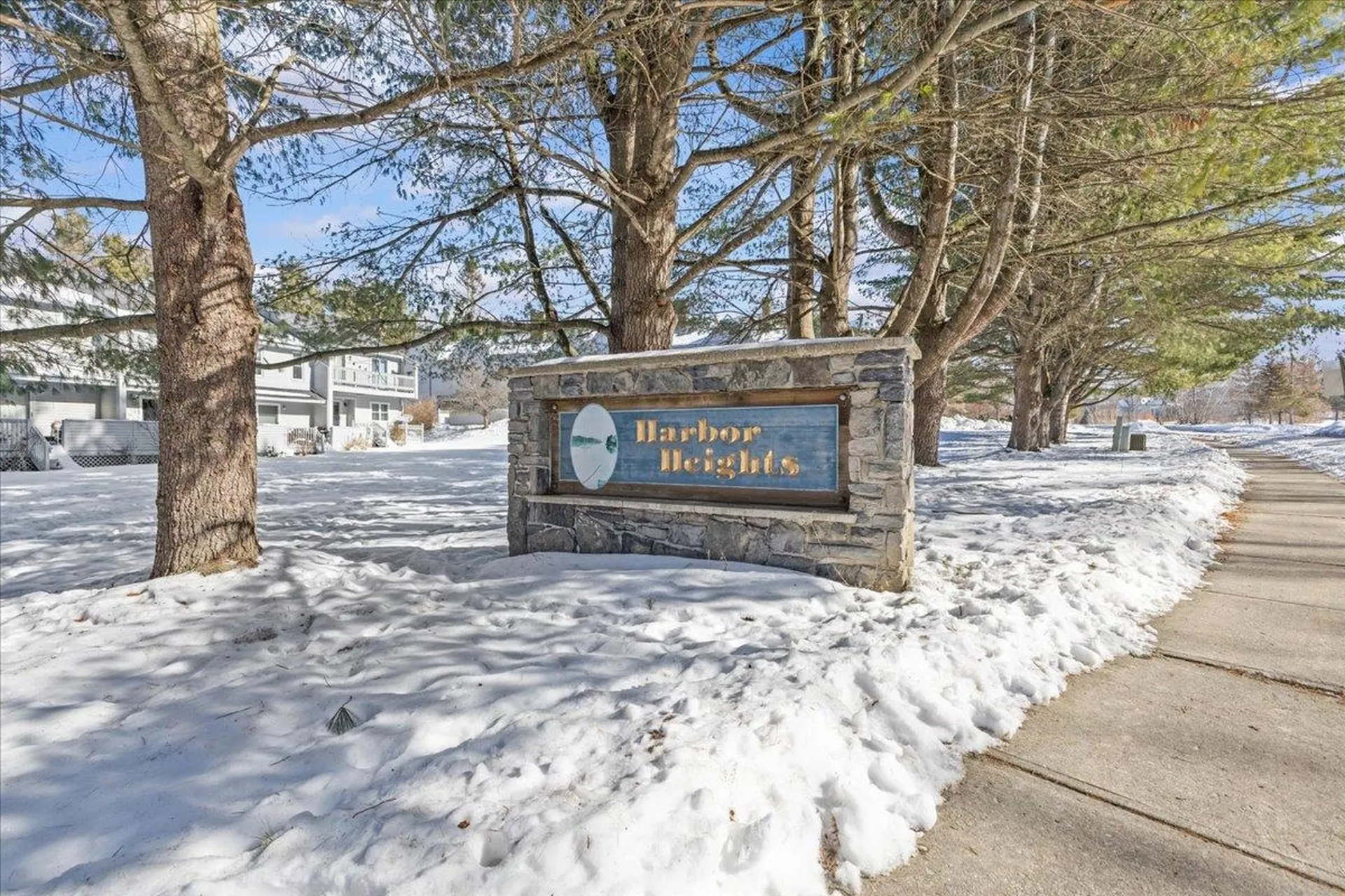 33 Harbor View Road South Burlington VT 05403