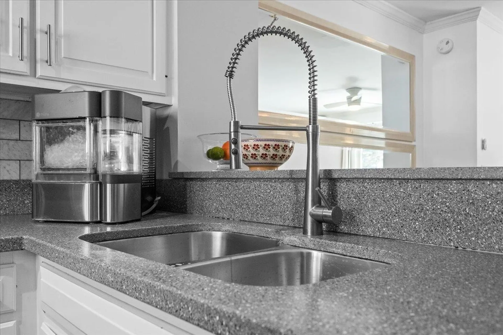 33 Harbor View Road South Burlington VT 05403