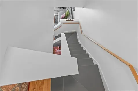 33 Harbor View Road South Burlington VT 05403