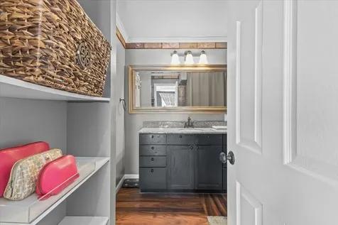 33 Harbor View Road South Burlington VT 05403