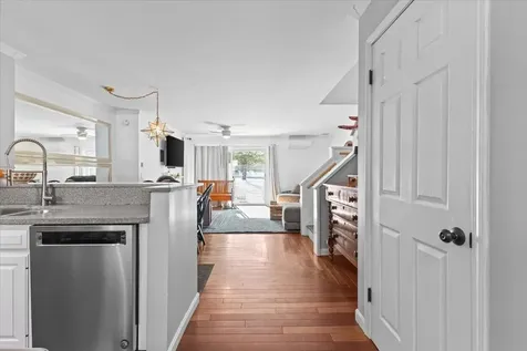 33 Harbor View Road South Burlington VT 05403