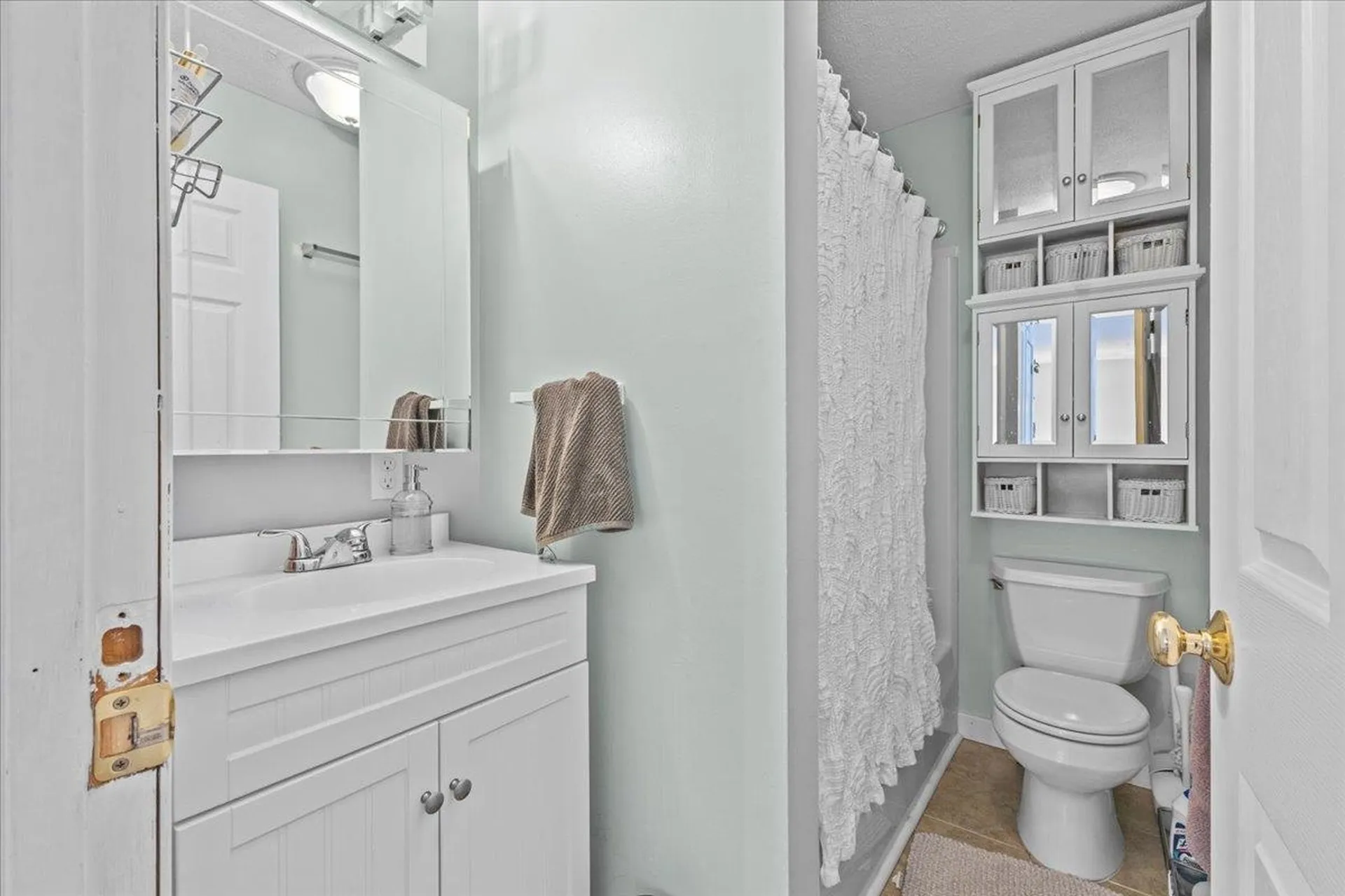 223 Sherwood Square Essex Junction VT 05452