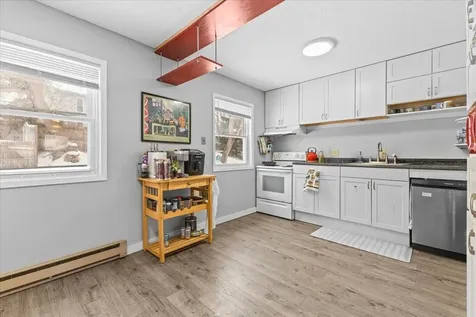 223 Sherwood Square Essex Junction VT 05452