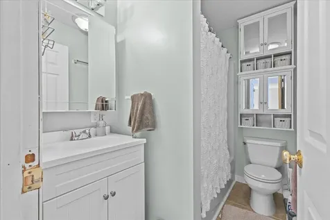 223 Sherwood Square Essex Junction VT 05452