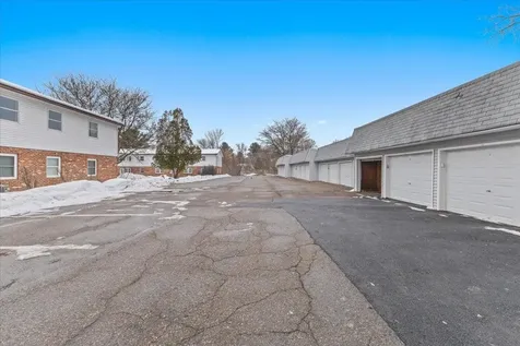 223 Sherwood Square Essex Junction VT 05452