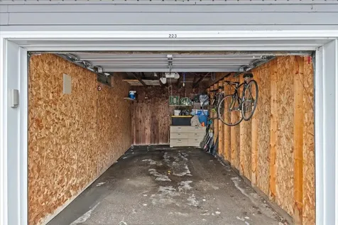 223 Sherwood Square Essex Junction VT 05452