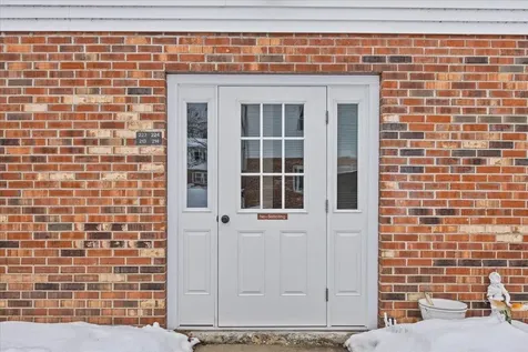 223 Sherwood Square Essex Junction VT 05452