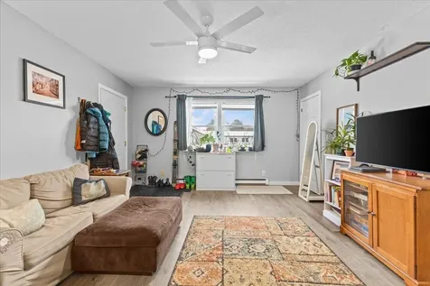 223 Sherwood Square Essex Junction VT 05452