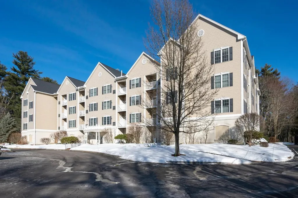 59 Cluff Road Salem NH 03079