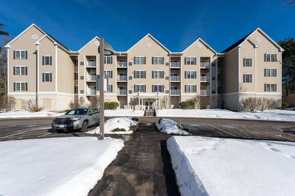 59 Cluff Road Salem NH 03079