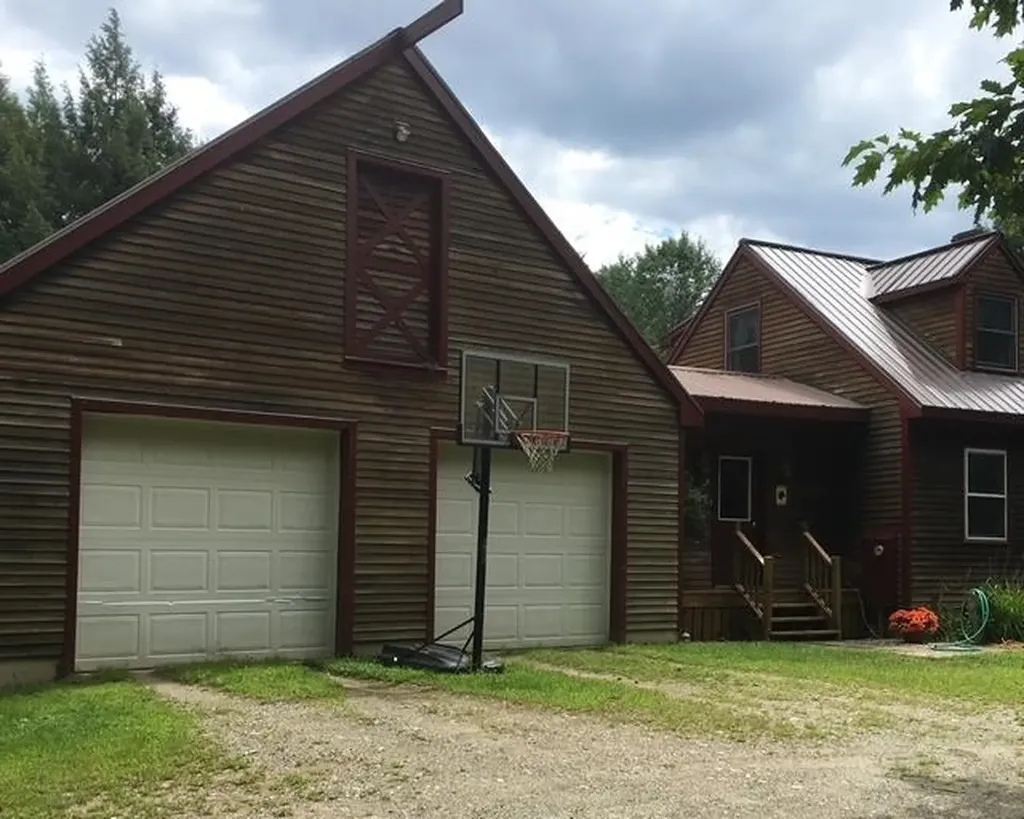 63 Maxfield Road Fairfax VT 05454