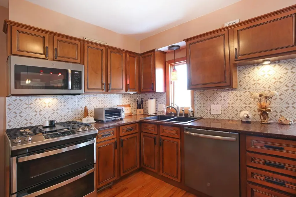 1 Grandview Avenue Derry NH 03038