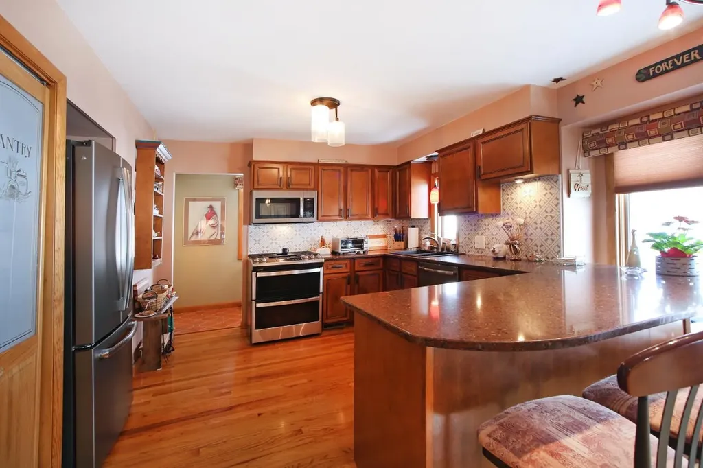 1 Grandview Avenue Derry NH 03038