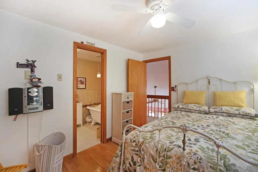 1 Grandview Avenue Derry NH 03038