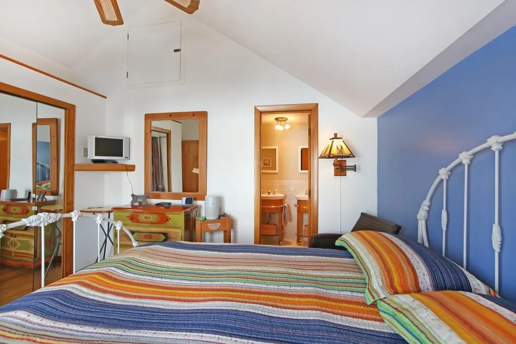 1 Grandview Avenue Derry NH 03038