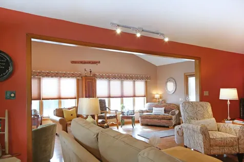 1 Grandview Avenue Derry NH 03038