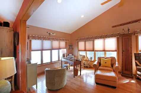 1 Grandview Avenue Derry NH 03038