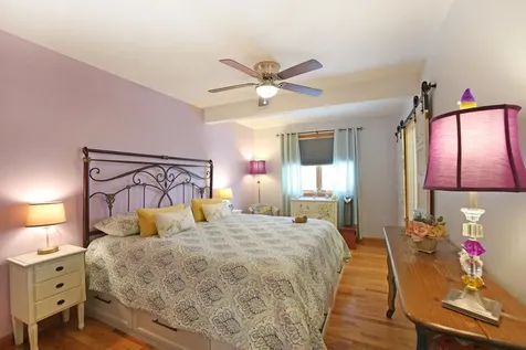 1 Grandview Avenue Derry NH 03038