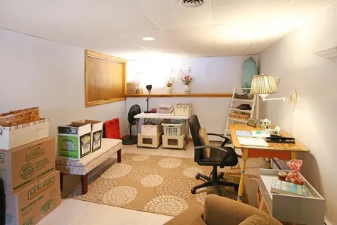 1 Grandview Avenue Derry NH 03038