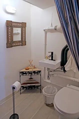 1 Grandview Avenue Derry NH 03038