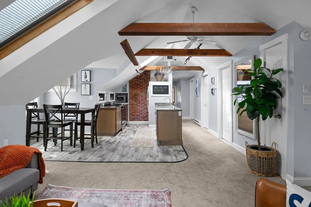 352 Miller Avenue Portsmouth NH 03801