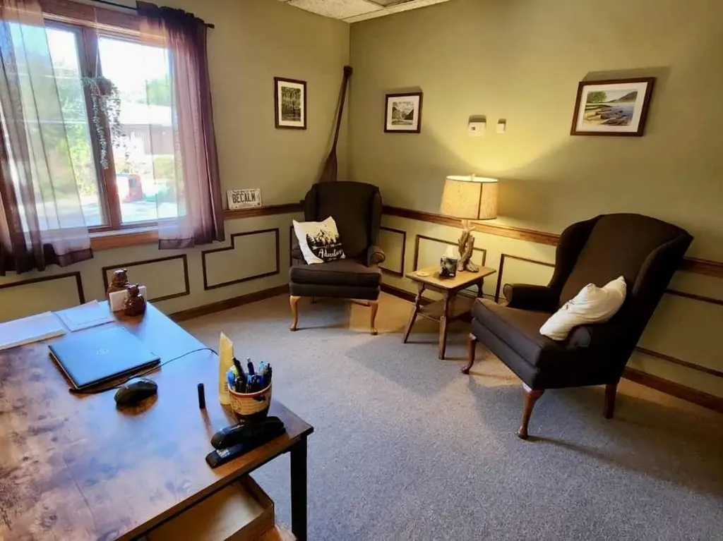 3 Sanborn Street Londonderry NH 03053