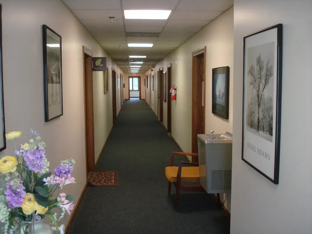 3 Sanborn Street Londonderry NH 03053