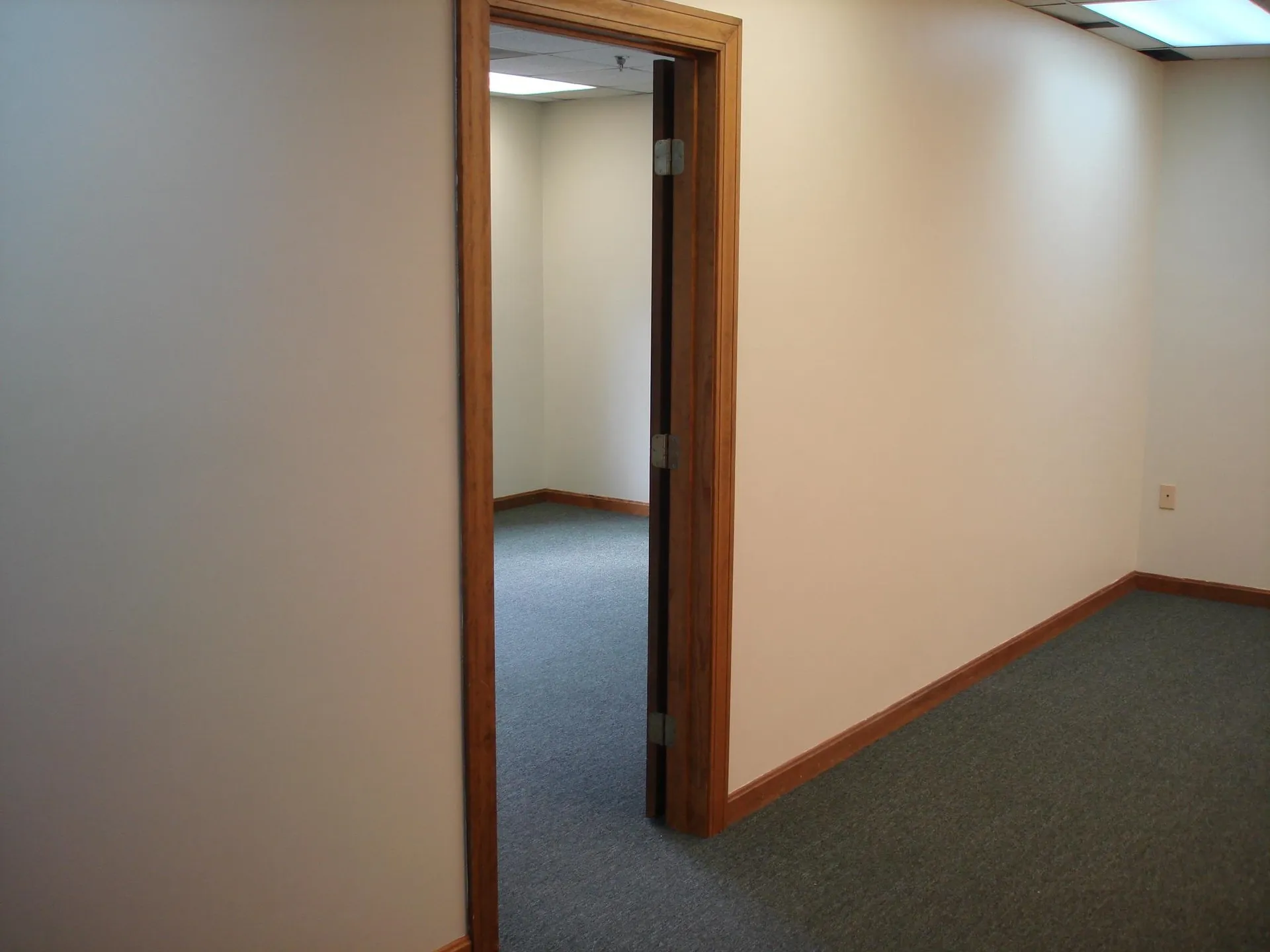 3 Sanborn Street Londonderry NH 03053