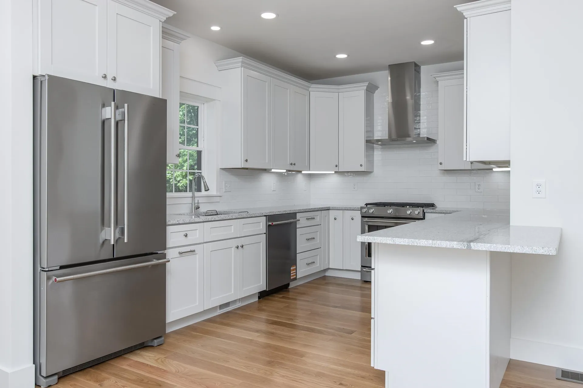 11 Sunset Avenue Hampstead NH 03841