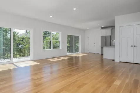 11 Sunset Avenue Hampstead NH 03841